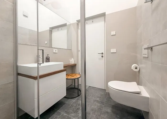 Ferienwohnung Laveno * Laveno-Mombello